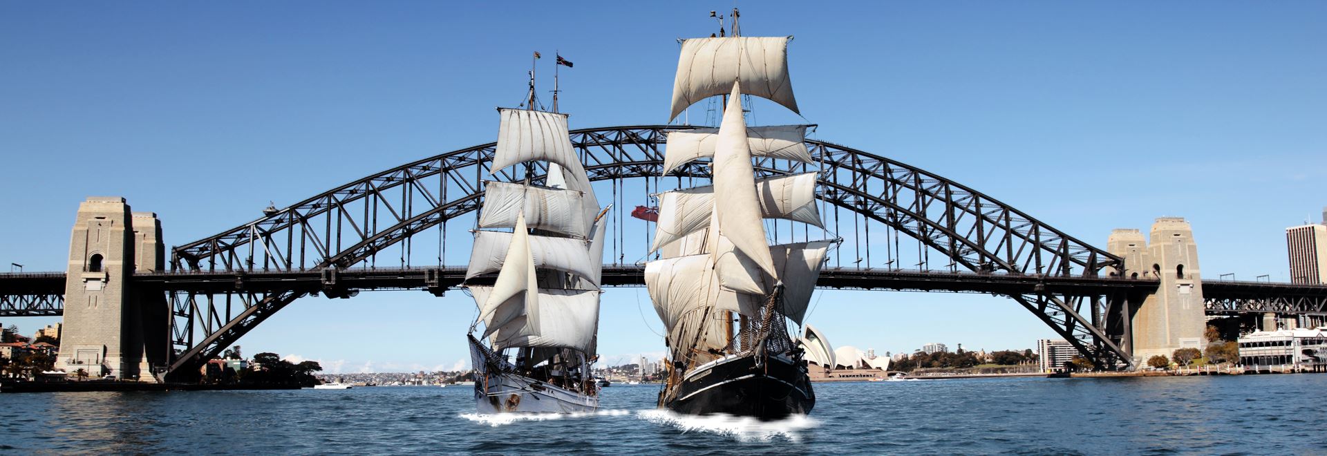 Sydney Harbour Cruises with Sydney Tall Ships